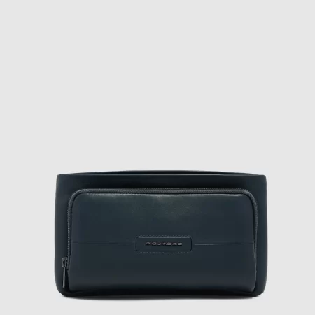 Geantă de mână bărbătească din piele cu curea detașabilă pentru încheietura mâinii AC7249W149/BLU